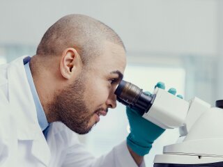 orion_research-and-development_man-detecting-microscope_2022_3475.jpg